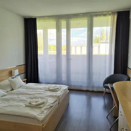 Szálloda Corner Angyalföld 3*