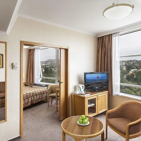 Hotel Budapest 3* Будапешт