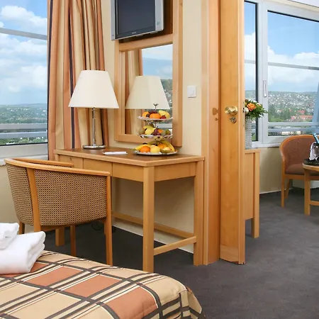 Hotel Budapest 3*