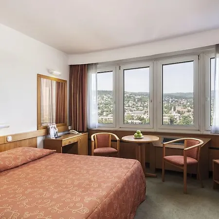 Hotel Budapest Отель