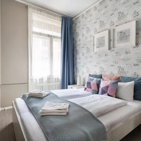 Bpr Chic Gem In The Heart Of The Apartment Budapest