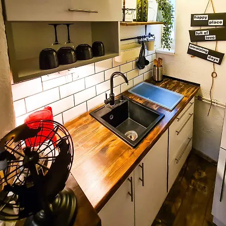 Apartment Rustic Flat With Perfect Location Budapest