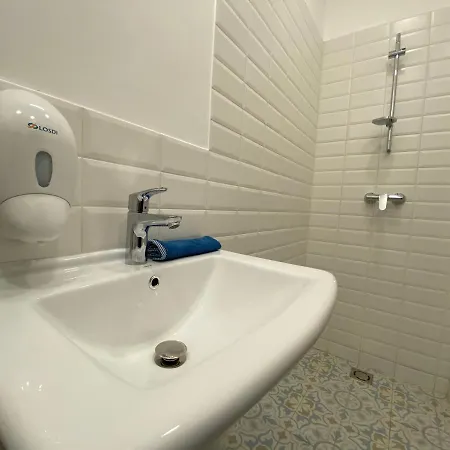 2 Bedroom 107 M2 Loft With Balcony Apartment