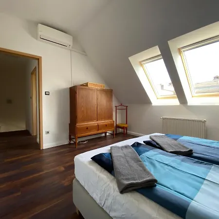 2 Bedroom 107 M2 Loft With Balcony Apartment Budapest