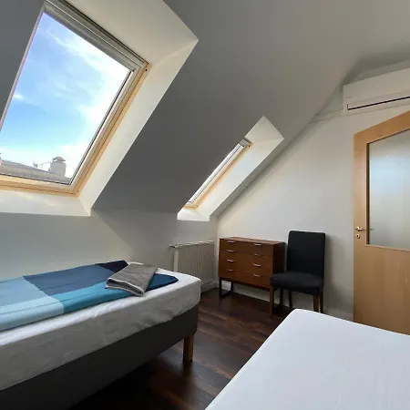 2 Bedroom 107 M2 Loft With Balcony Apartment