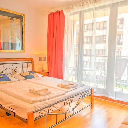 Capital Apartment