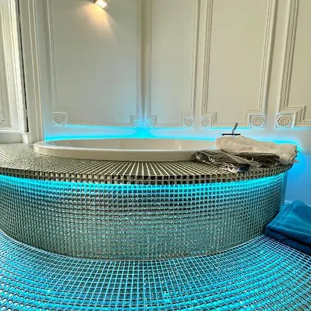 Enzo Capo Jacuzzi *