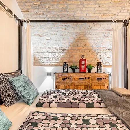 Liszt Designer 2bedroom Center * Budapest