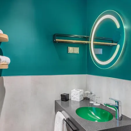 Oktogon Haggenmacher By Continental Group Budapesta
