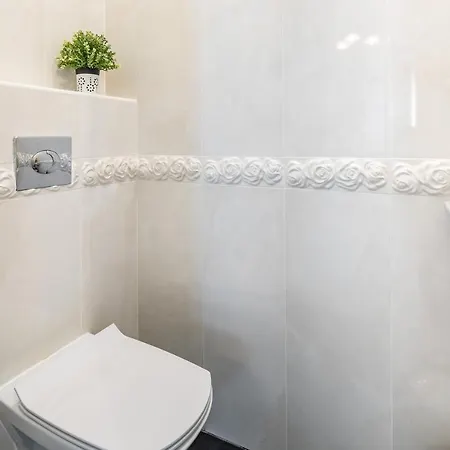 Apartment Luxurious At Center Budapest