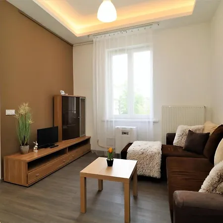 Margitszigeti Cosy * Budapest