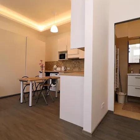 Margitszigeti Cosy * Budapest