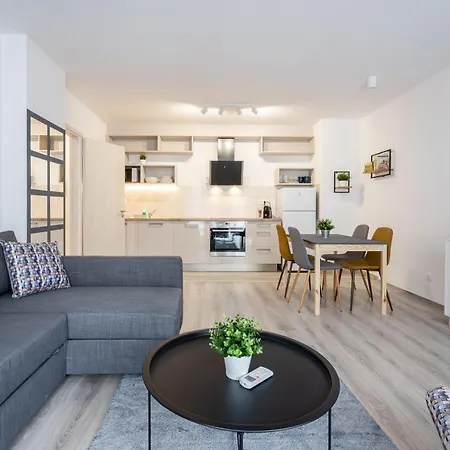 Apartman Szabolcs 23 *