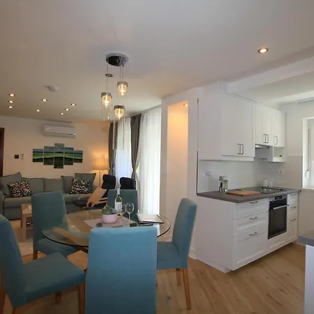 Paskal-lux With Free Parking And Air Conditioner Apartment *
