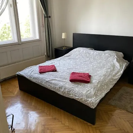 Danube Panorama Apartment *