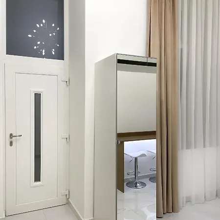 St Stephen Luxury Apartment