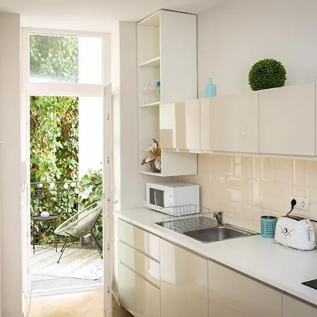 Butik Life & Apartment