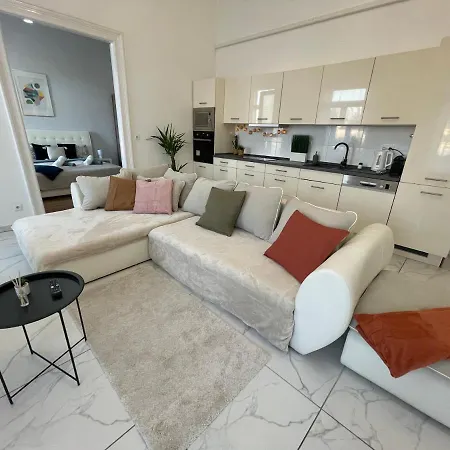 Apartman Luxury Riverside Panorama *