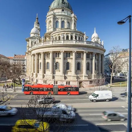 Breathless Panorama Basilika With Balcony Need Reservation For Free Parking Апартаменты *