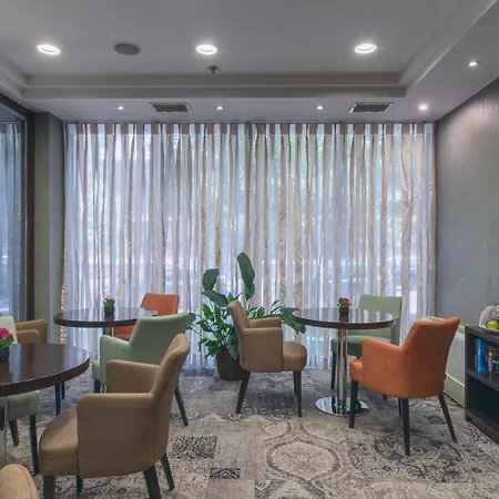 Hotel Lion's Garden