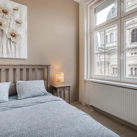Basilika Monnalisa Luxury 3 Bedrooms With Amazing View Need Reservation X Free Parking 布达佩斯