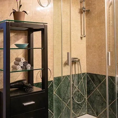 דירה Free Parking! Soho 101, 4 Ppl, Ac, Superfast Wifi, Tv *