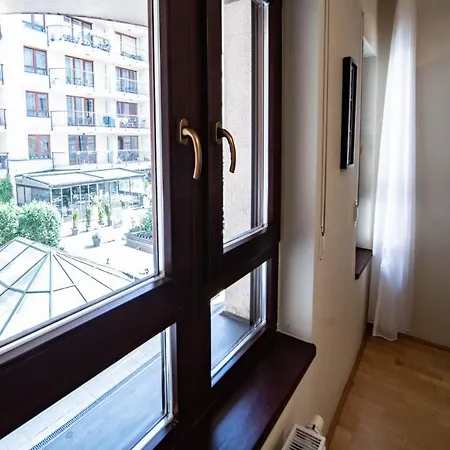 Free Parking! Soho 101, 4 Ppl, Ac, Superfast Wifi, Tv דירה בודפשט