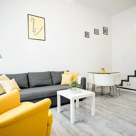 Twin Apartment