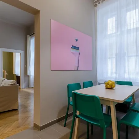 In Centre A16 Appartement *