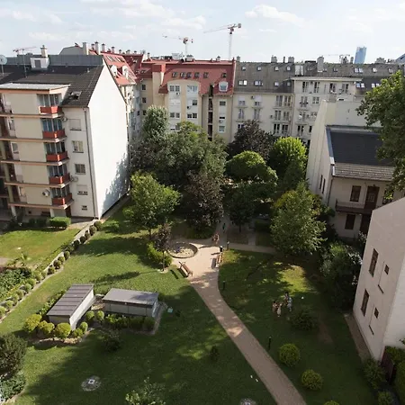 Break - Private Garage, Ac, Balcony Appartement