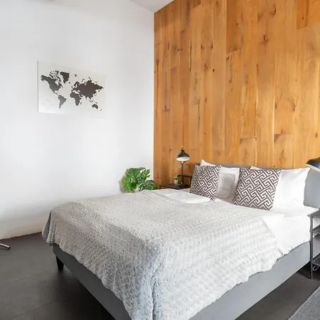 Loft Astoria *