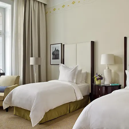 Four Seasons Gresham Palace Будапешт