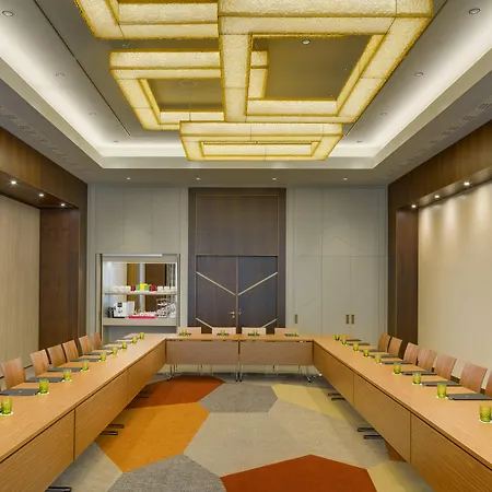 Kempinski Corvinus Hotel 5*