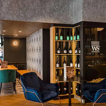Mercure Korona 4*