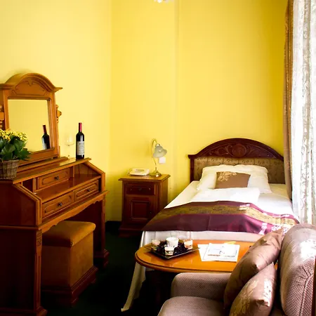 Hotel Unio Superior 3*