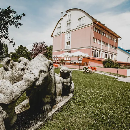 Alfa Art Szálloda
