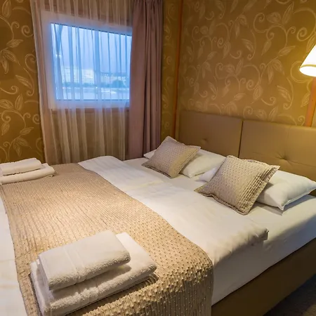 Grand Jules - Boat Budapešť