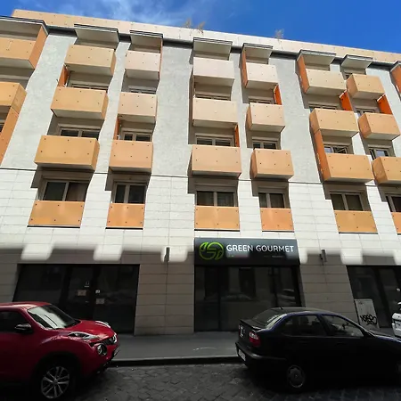 Swu Broadway Chalet