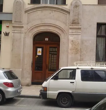 Downtown Hostel