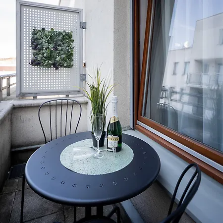 Aparthotel Vagabond Downtown 4*