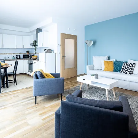 Vagabond Downtown 4*
