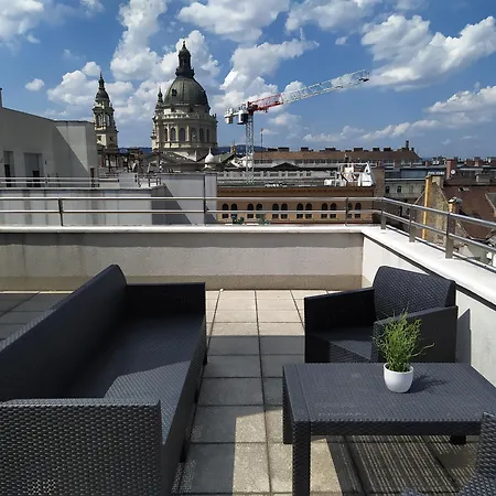 Aparthotel Vagabond Downtown 4*