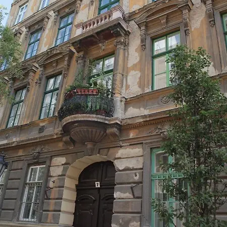 Bonbon Style Apartment Budapest