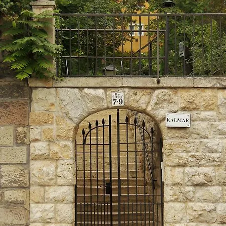 Kalmar Panzio Budapest