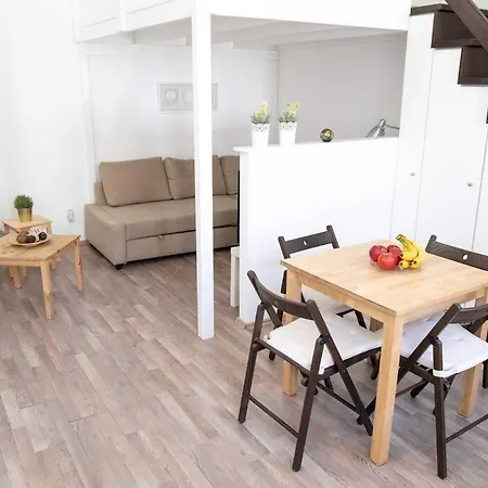 Apartment N28 Next To Andrassy Boulevard.
