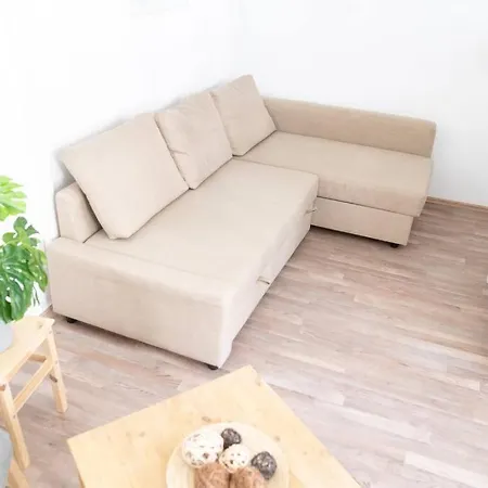 Apartment N28 Next To Andrassy Boulevard. *