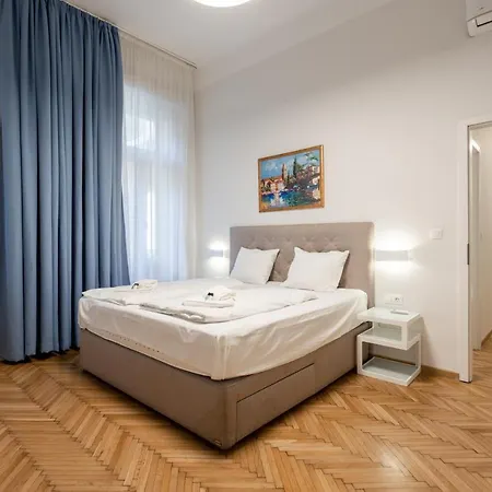 Apartment Tcb Regi