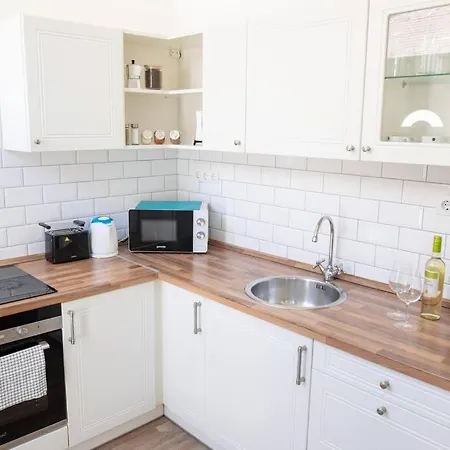 N28 Next To Andrassy Boulevard. Apartment Budapest