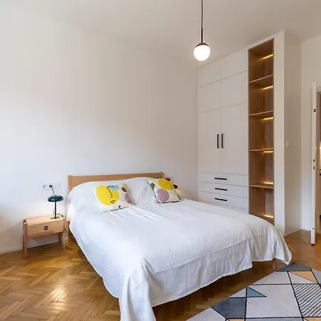Lejlighed The Palm Springs Budapest
