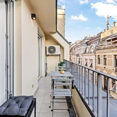 Venus - King Street Ii - Balcony Apartment Budapest